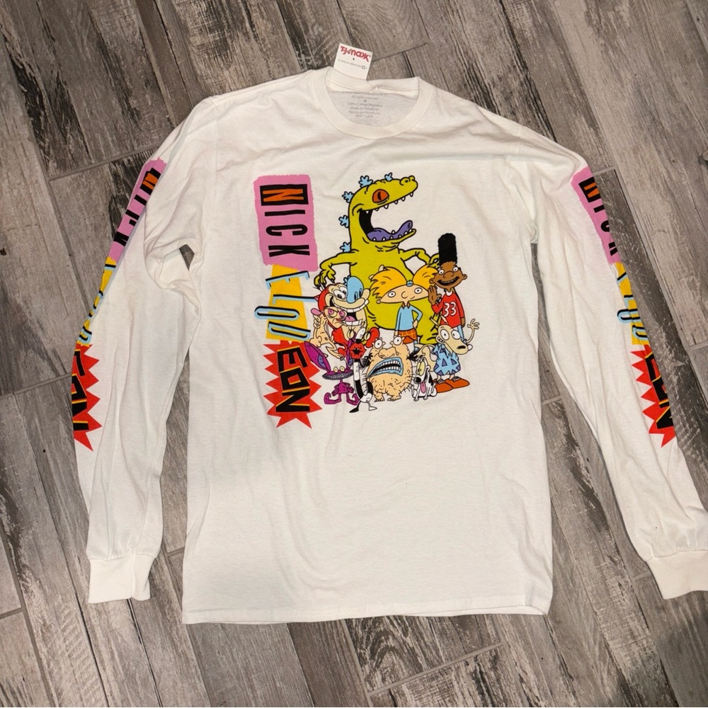 New Nickelodeon branded size small White Long Sleeve Graphic Tee